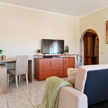 קארבואירו Casa Tombua - Pool - Beach & Center 300M - Ac - Wifi מראה חיצוני תמונה