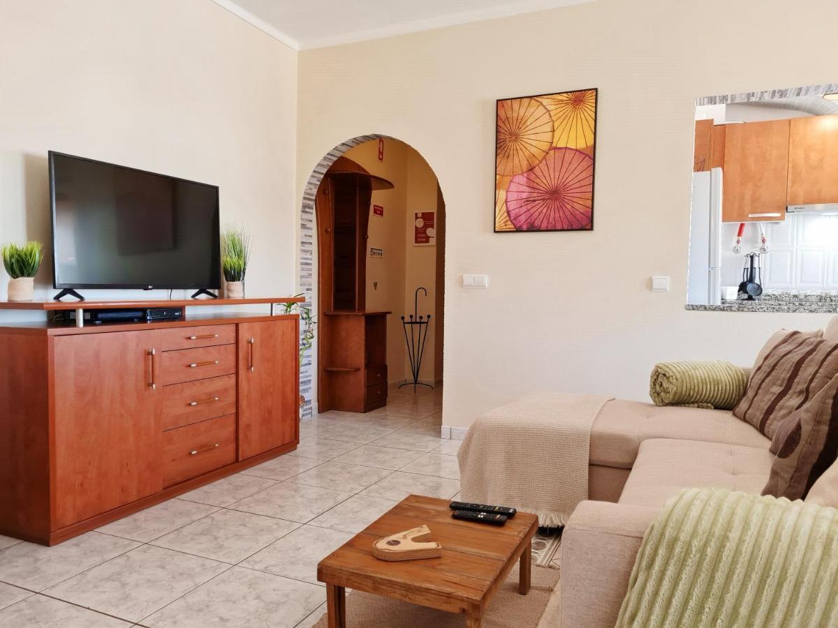 קארבואירו Casa Tombua - Pool - Beach & Center 300M - Ac - Wifi מראה חיצוני תמונה